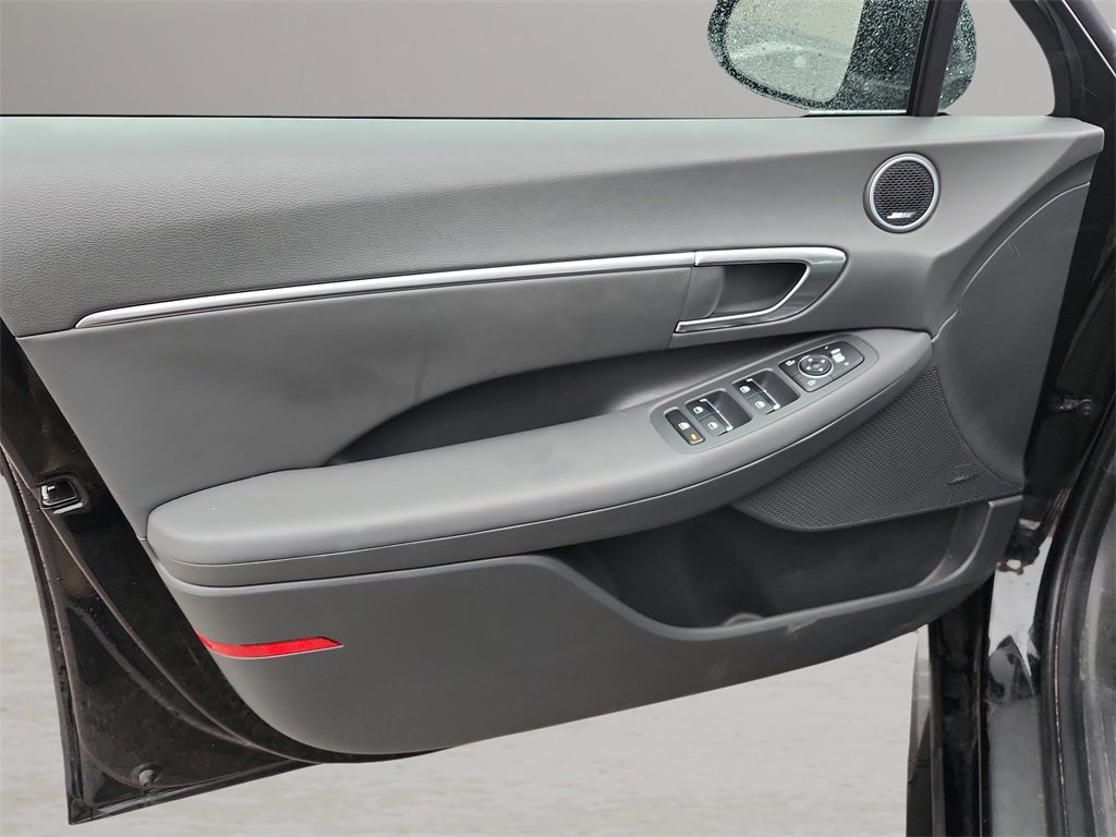 Used 2023 Hyundai Sonata SEL Plus w/ Cargo Package image 14