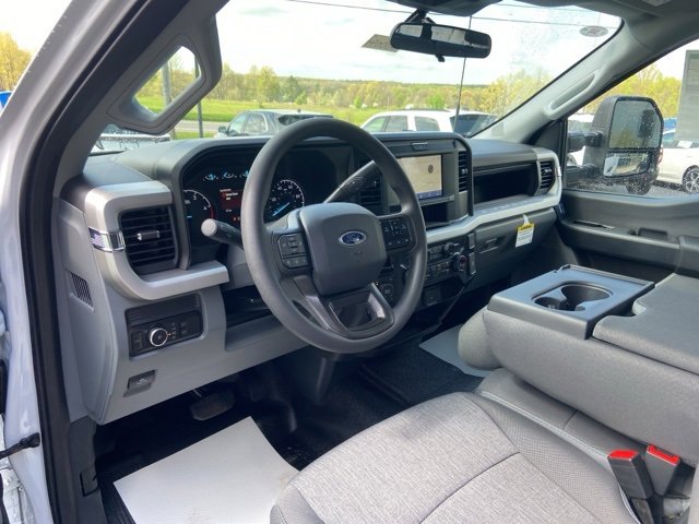 New 2025 Ford F350 XL w/ XL Off-Road Package image 28