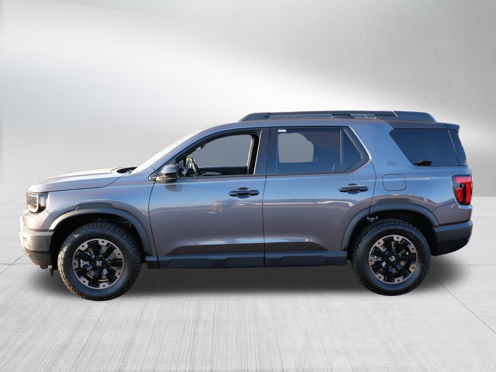 Certified 2026 Honda Passport TrailSport Elite image 4