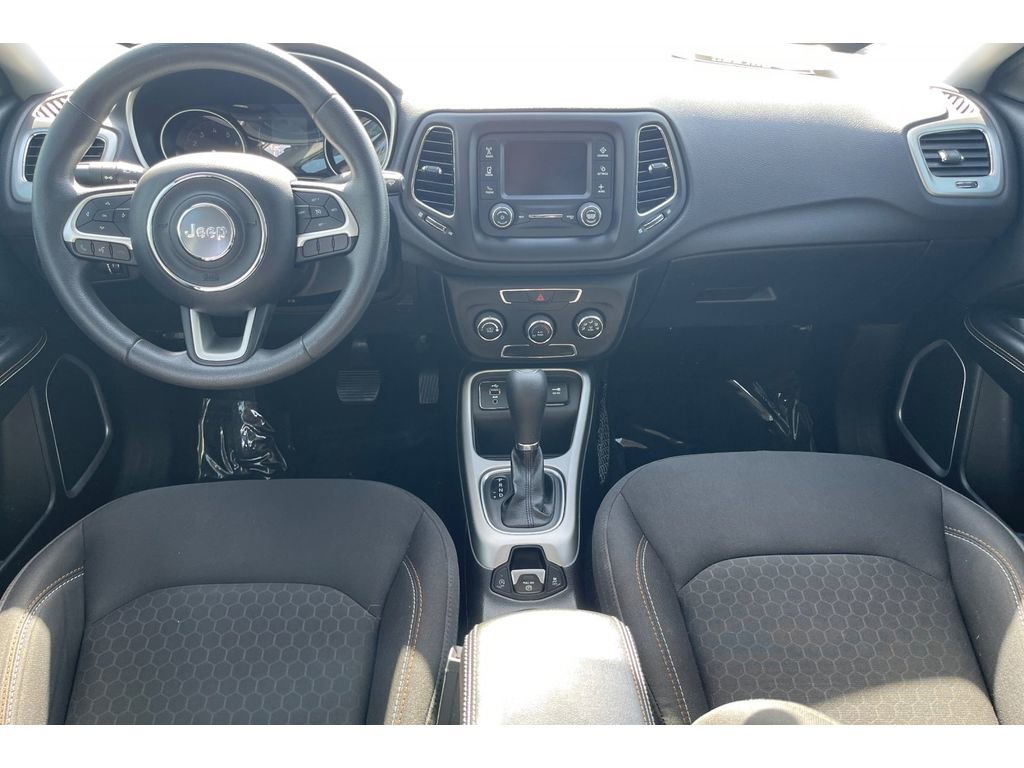 Used 2018 Jeep Compass Sport FWD image 15