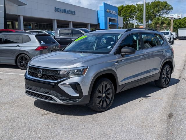 Certified 2023 Volkswagen Taos S FWD image 3