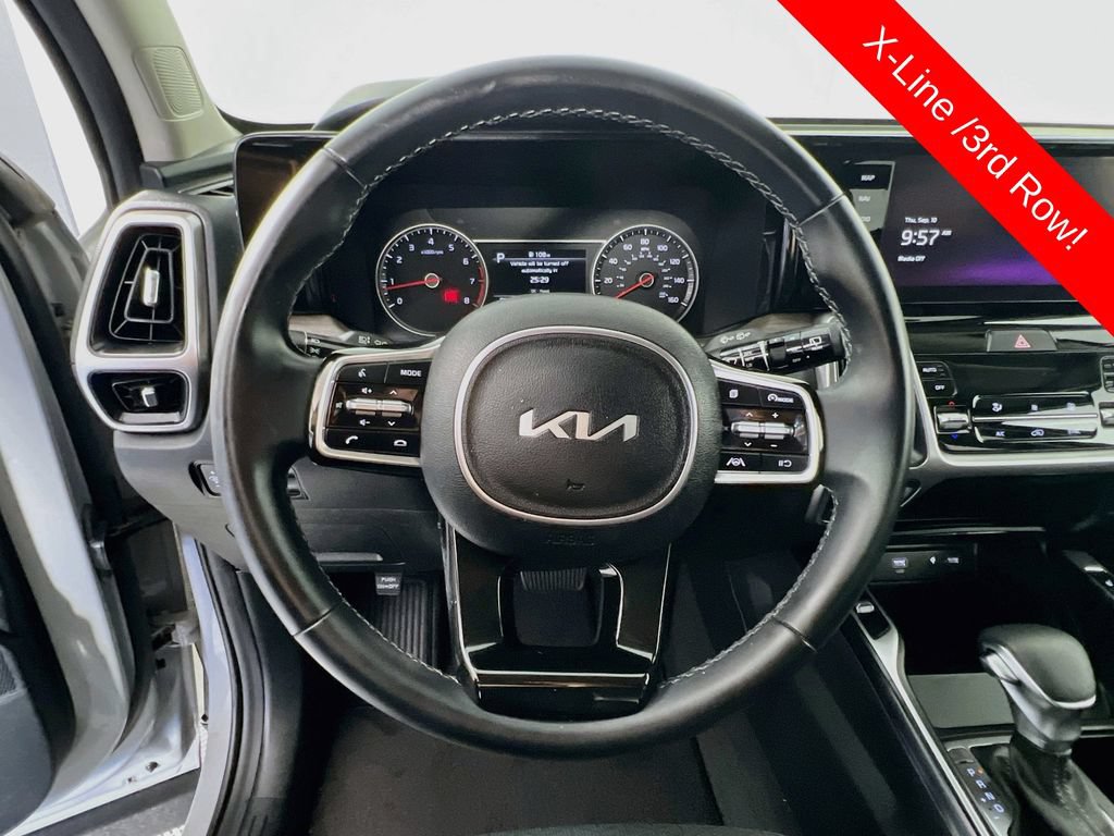 Certified 2023 Kia Sorento S AWD/4WD image 12