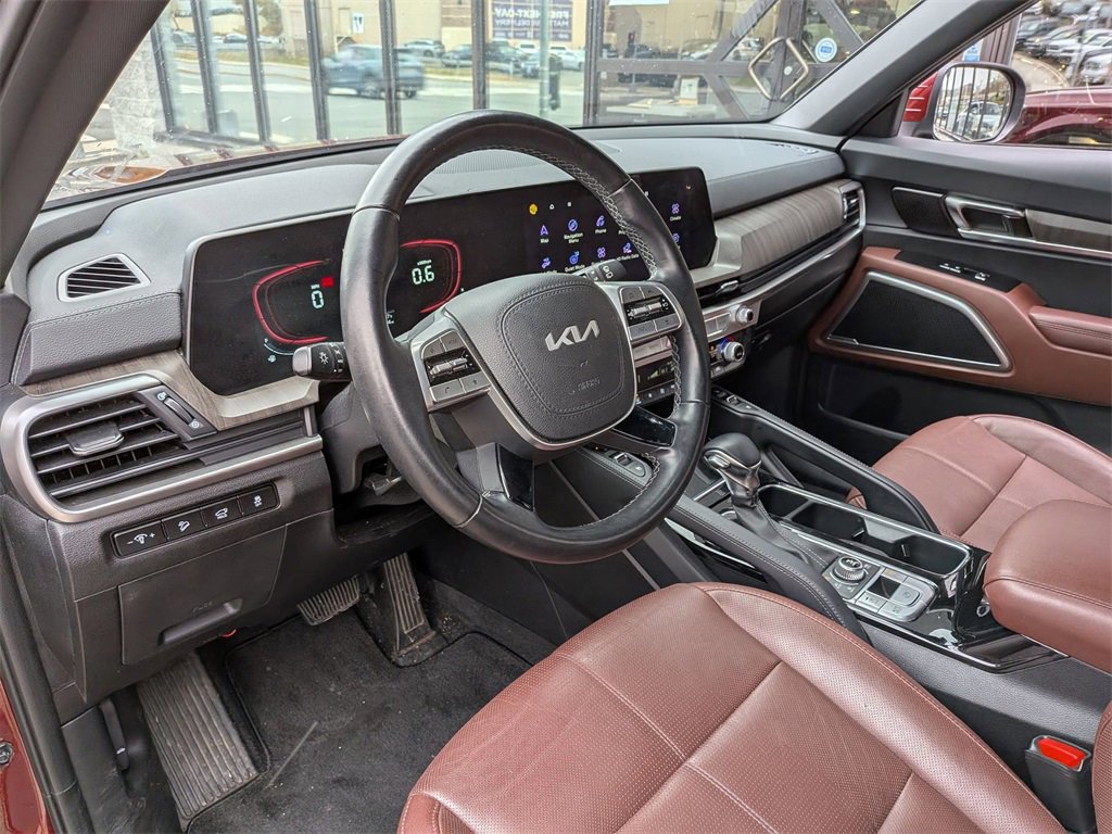Used 2023 Kia Telluride EX image 13