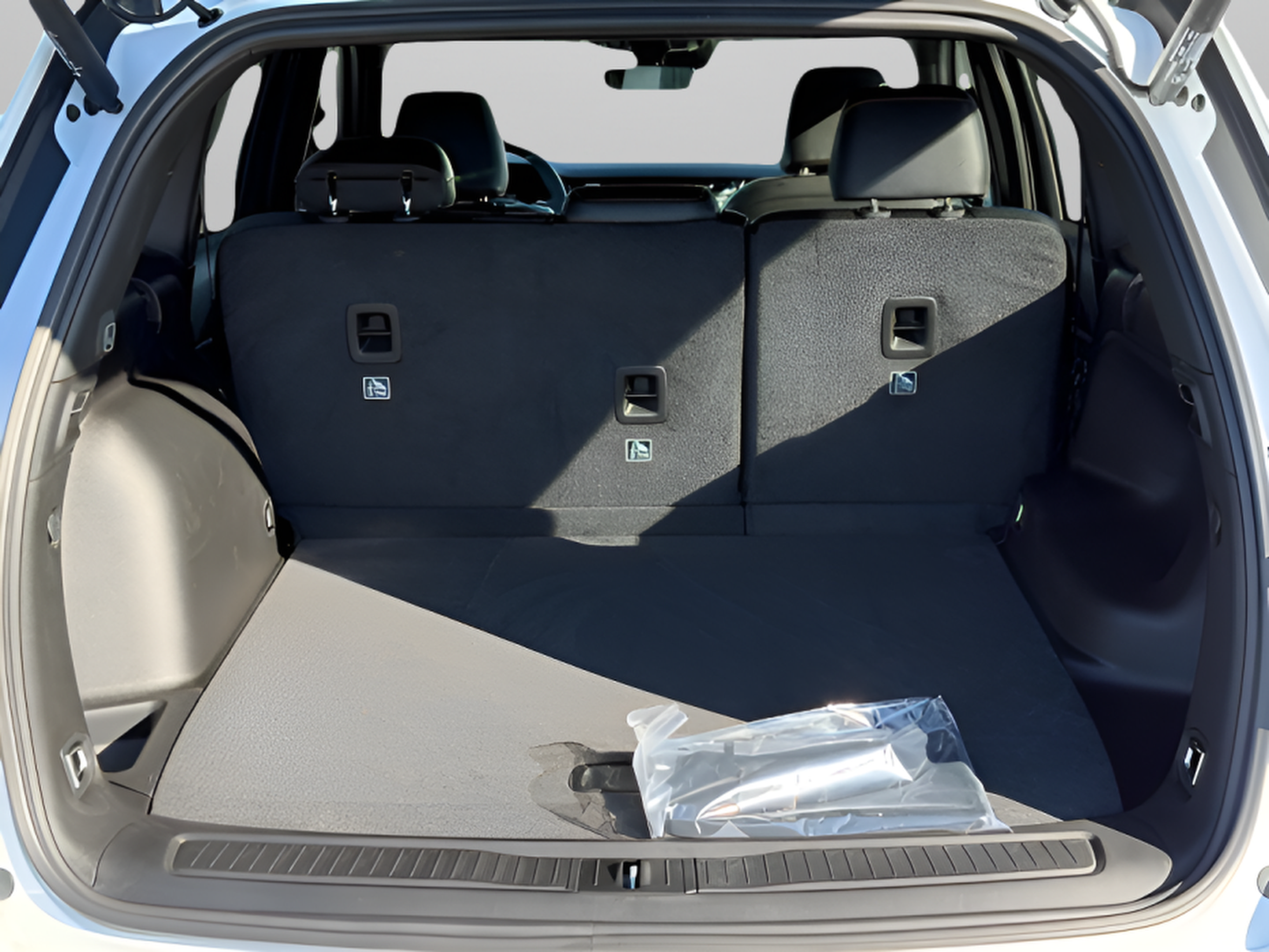 New 2027 Jeep Grand Cherokee Laredo X AWD/4WD image 8