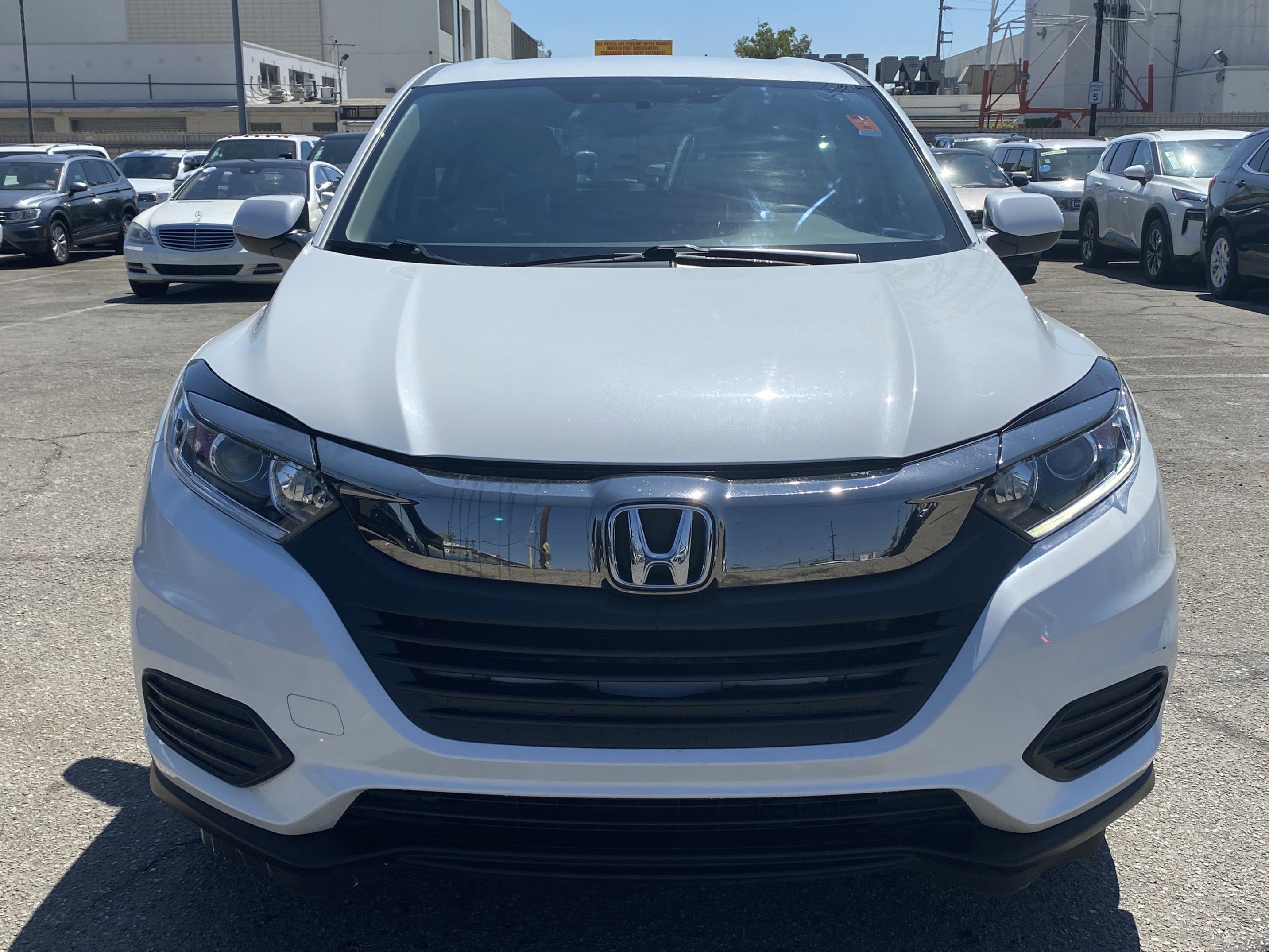 Used 2021 Honda HR-V LX image 3