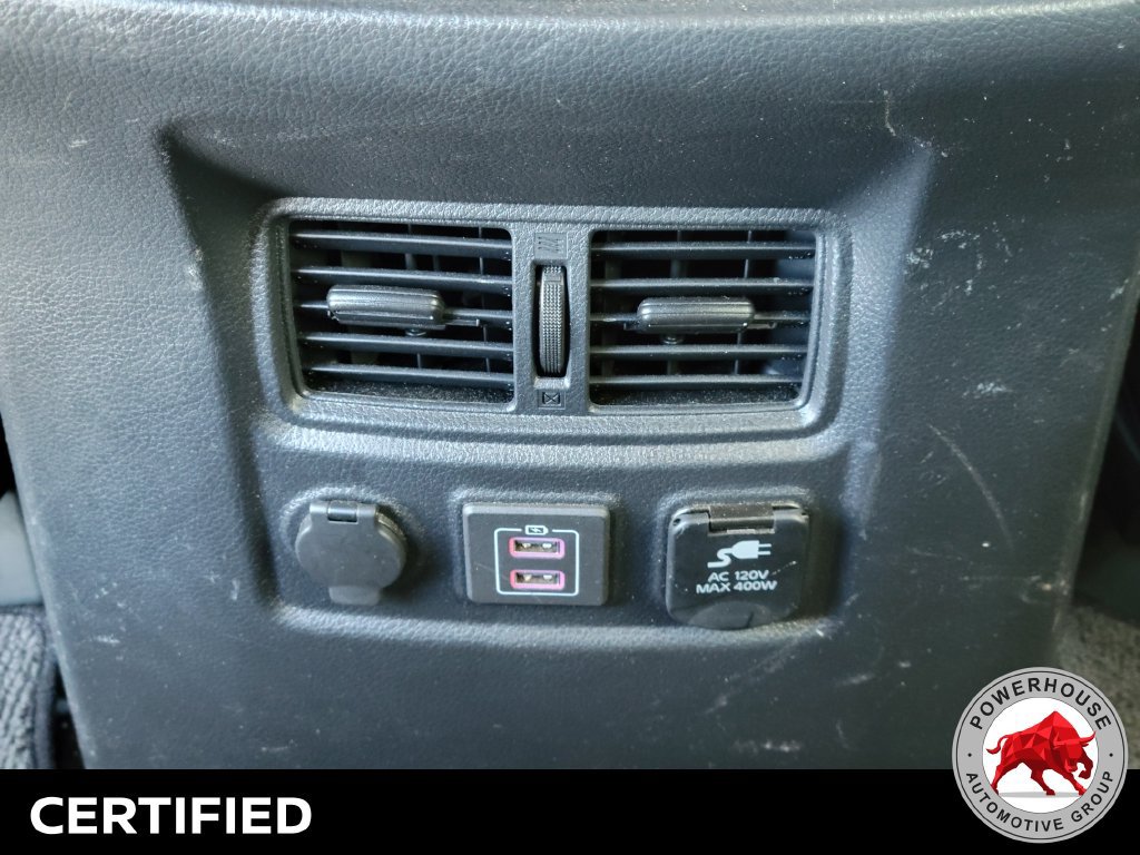 Used 2024 Nissan Titan SV w/ SV Convenience Package RWD image 17
