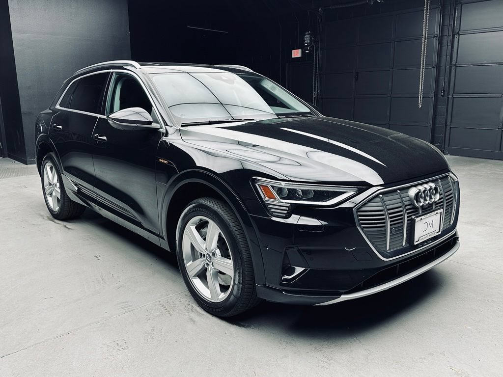 Used 2019 Audi e-tron Premium Plus w/ Cold Weather Package AWD/4WD image 9