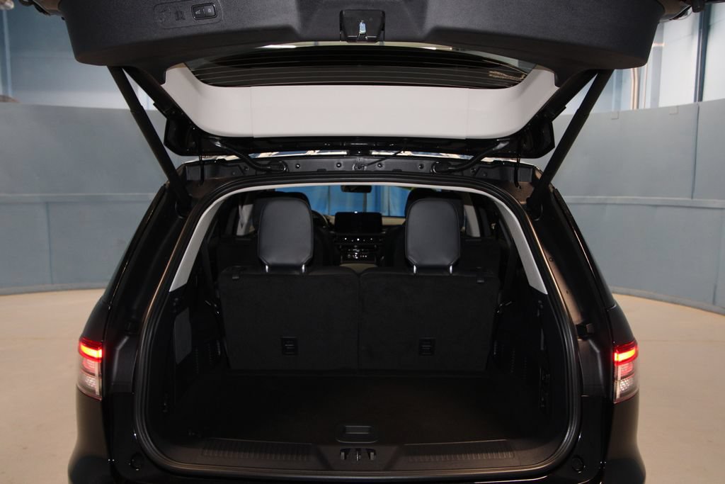 Used 2026 Lincoln Aviator Reserve AWD/4WD image 45