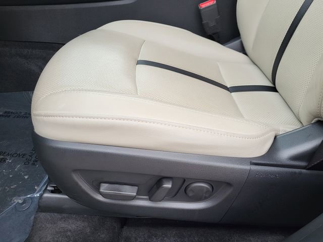 Used 2025 MAZDA CX-90 Plug-In Hybrid w/ Preferred image 14