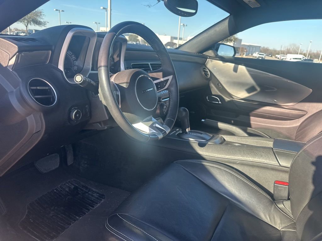 Used 2010 Chevrolet Camaro SS image 9