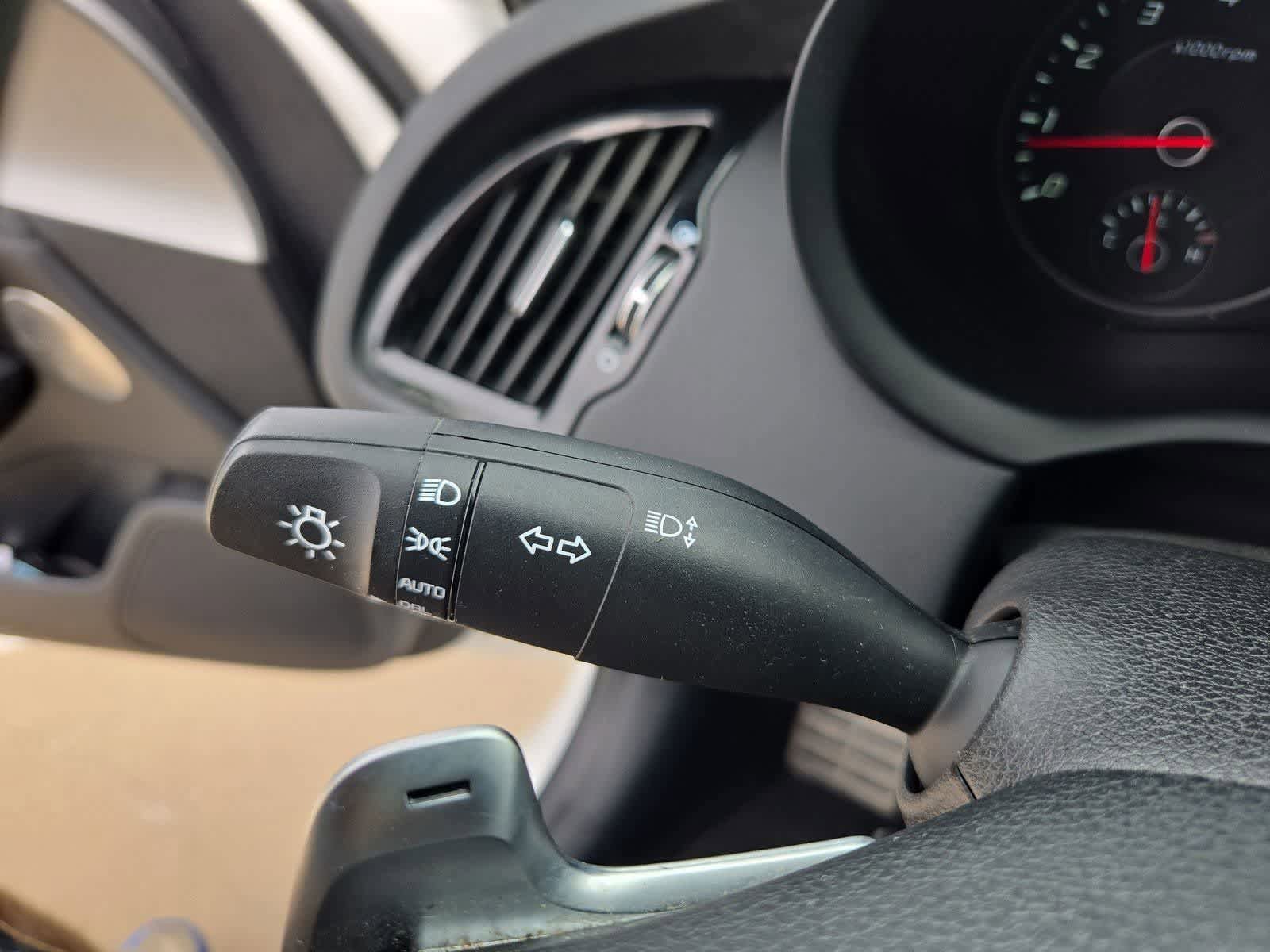 Used 2018 Kia Stinger GT2 RWD image 26