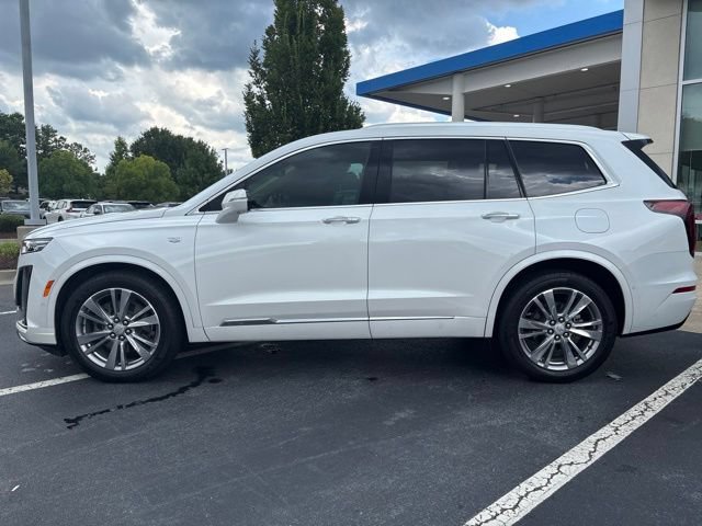 Used 2024 Cadillac XT6 Premium Luxury w/ Platinum Package FWD image 8