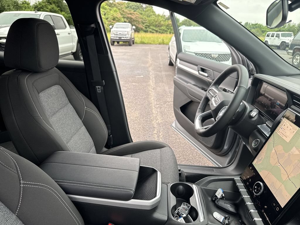 Certified 2026 GMC Terrain Elevation AWD/4WD image 13