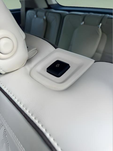 Used 2020 Lincoln Aviator Black Label w/ Dynamic Handling Package image 19