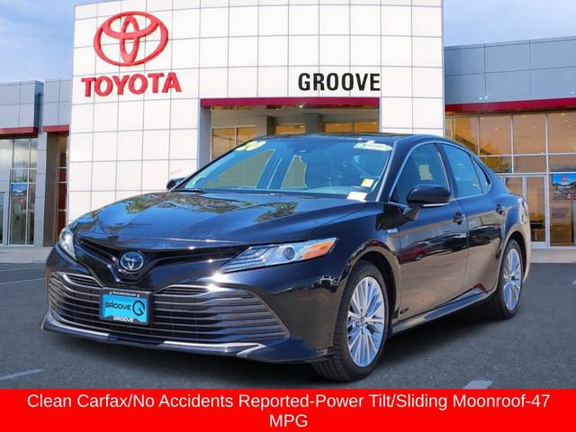Used 2020 Toyota Camry XLE w/ Sunroof Package