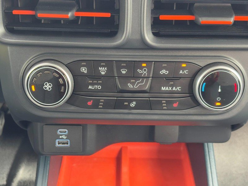 Used 2024 Ford Maverick XLT w/ XLT Luxury Package image 14