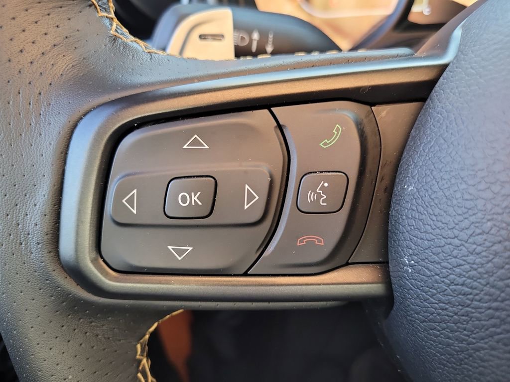 Used 2025 Jeep Wrangler Unlimited Rubicon 392 image 29