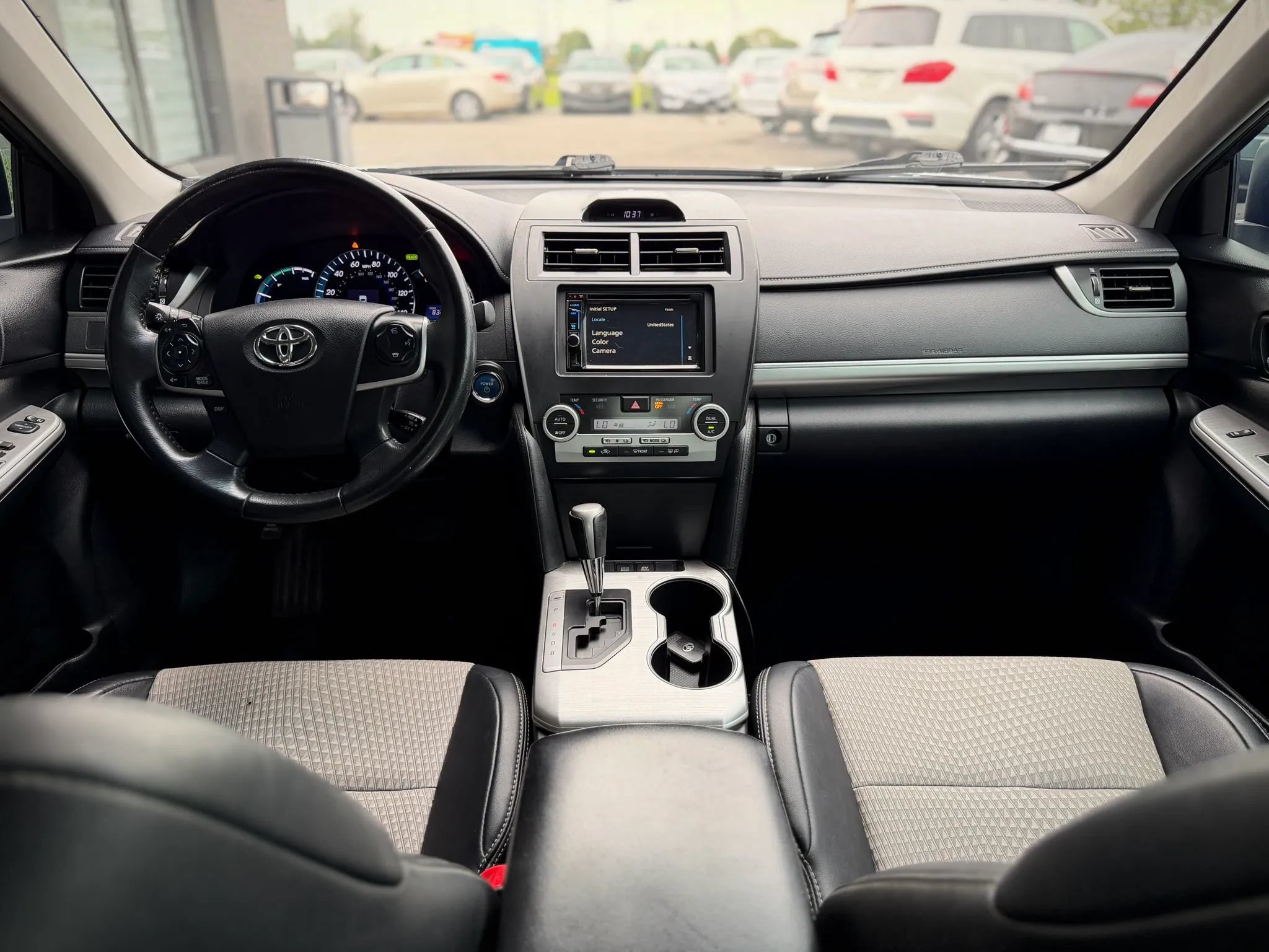 Used 2014 Toyota Camry SE FWD image 7