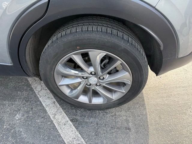 Used 2023 Buick Encore GX Essence w/ Experience Buick Package image 6