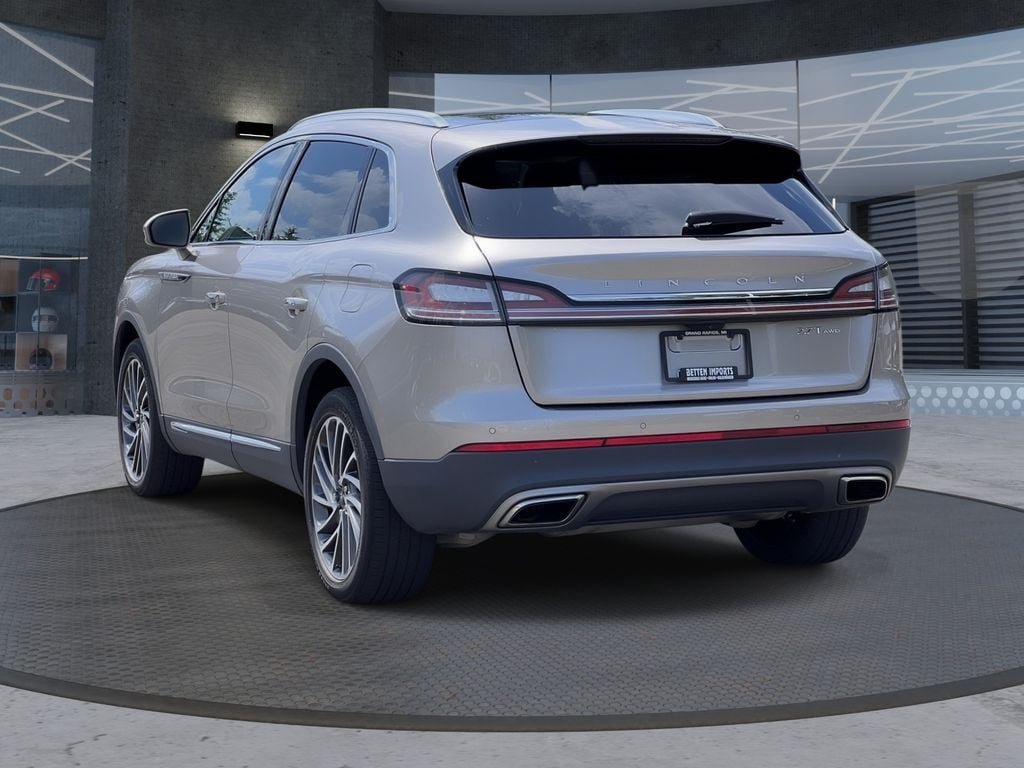 Used 2020 Lincoln Nautilus Reserve AWD/4WD image 3