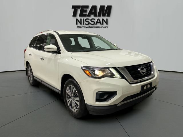 Used 2018 Nissan Pathfinder S AWD/4WD image 1