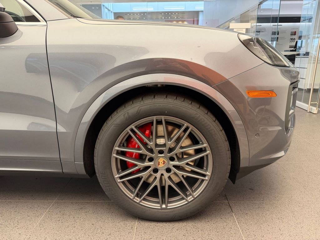 New 2026 Porsche Cayenne S AWD/4WD image 25