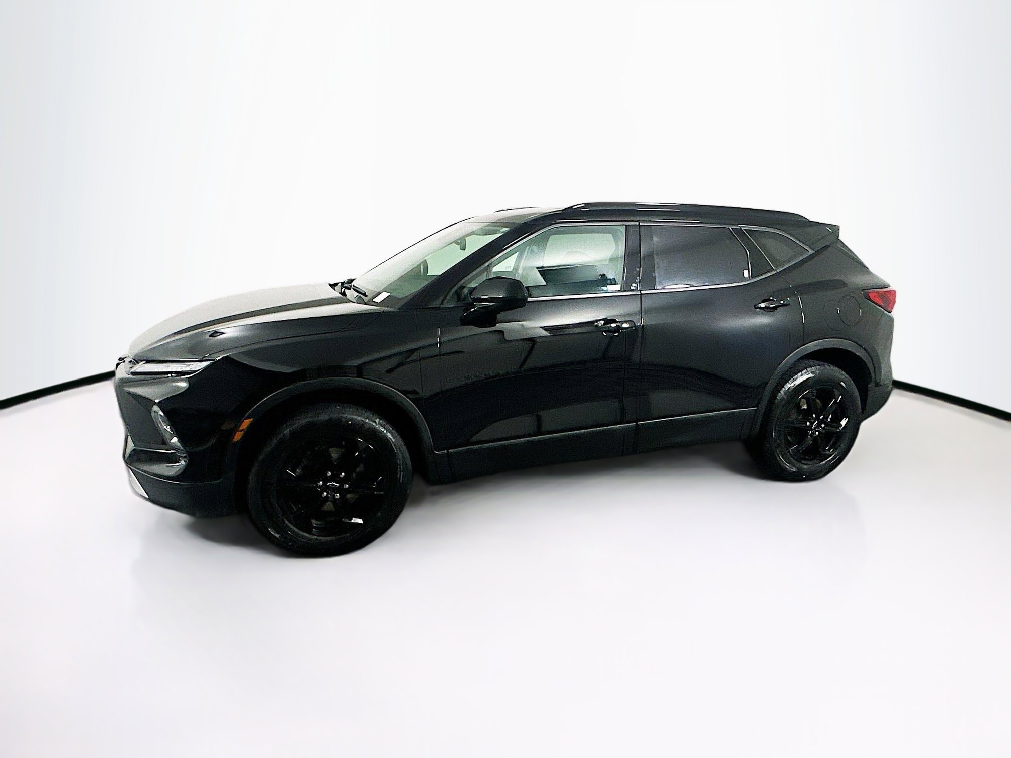 Used 2024 Chevrolet Blazer LT w/ Convenience Package image 4