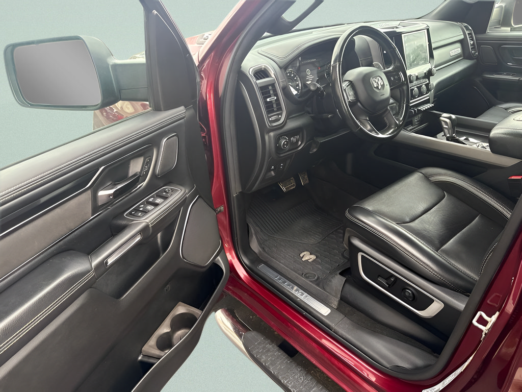 Used 2022 RAM 1500 Laramie AWD/4WD image 8