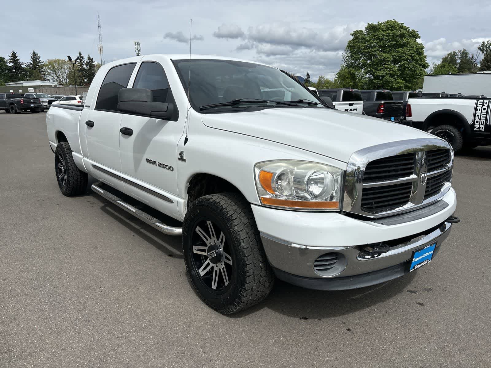 Used 2006 Dodge Ram 2500 Truck SLT RWD image 5