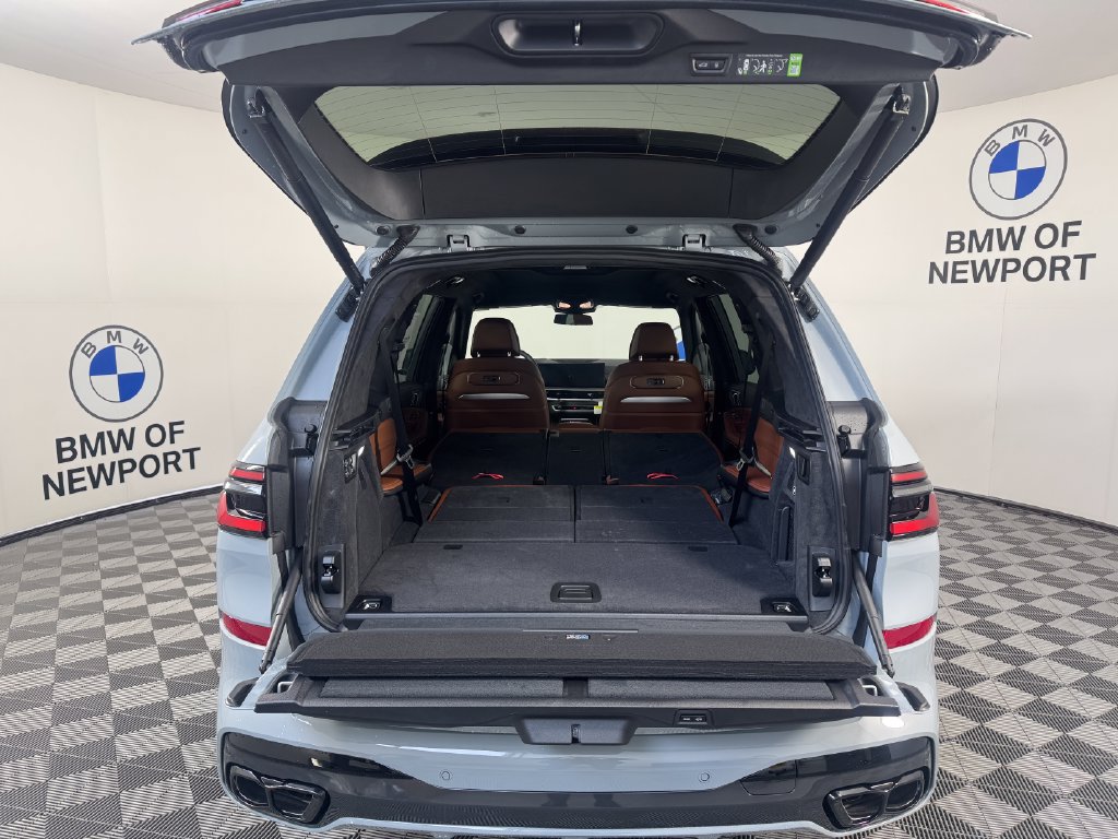 New 2027 BMW X7 M60i AWD/4WD image 21