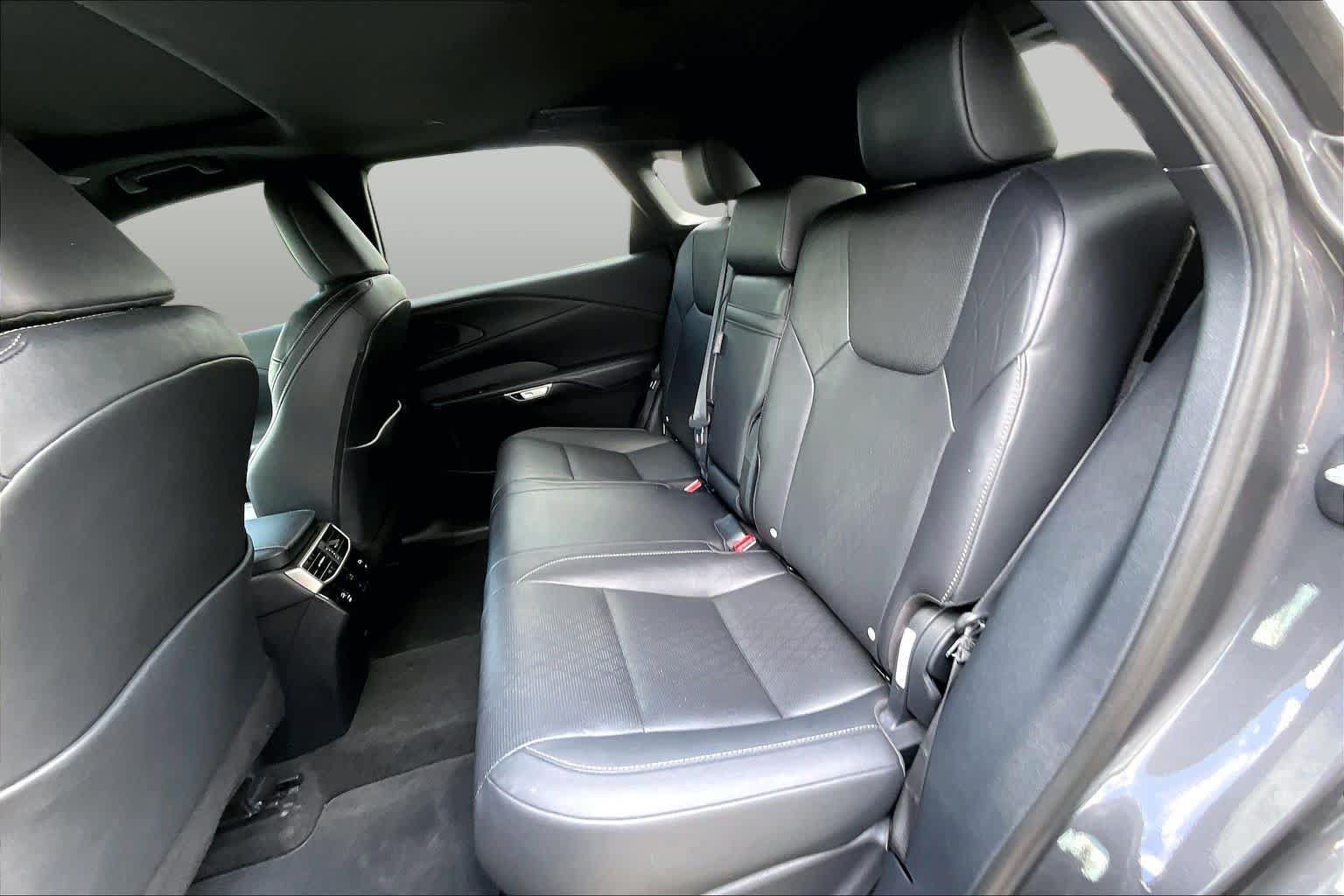 Used 2024 Lexus RX 350 Premium Plus w/ Convenience Package FWD image 21