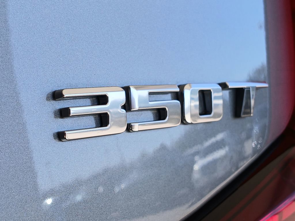 Used 2024 Cadillac XT4 Premium Luxury image 25