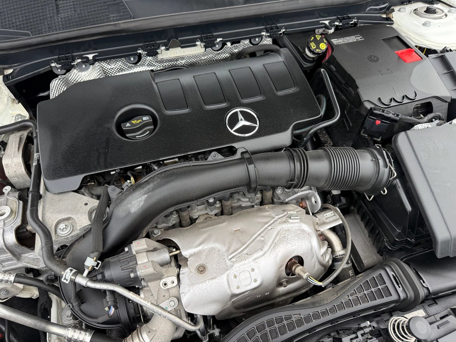 Used 2023 Mercedes-Benz CLA 250 4MATIC image 43