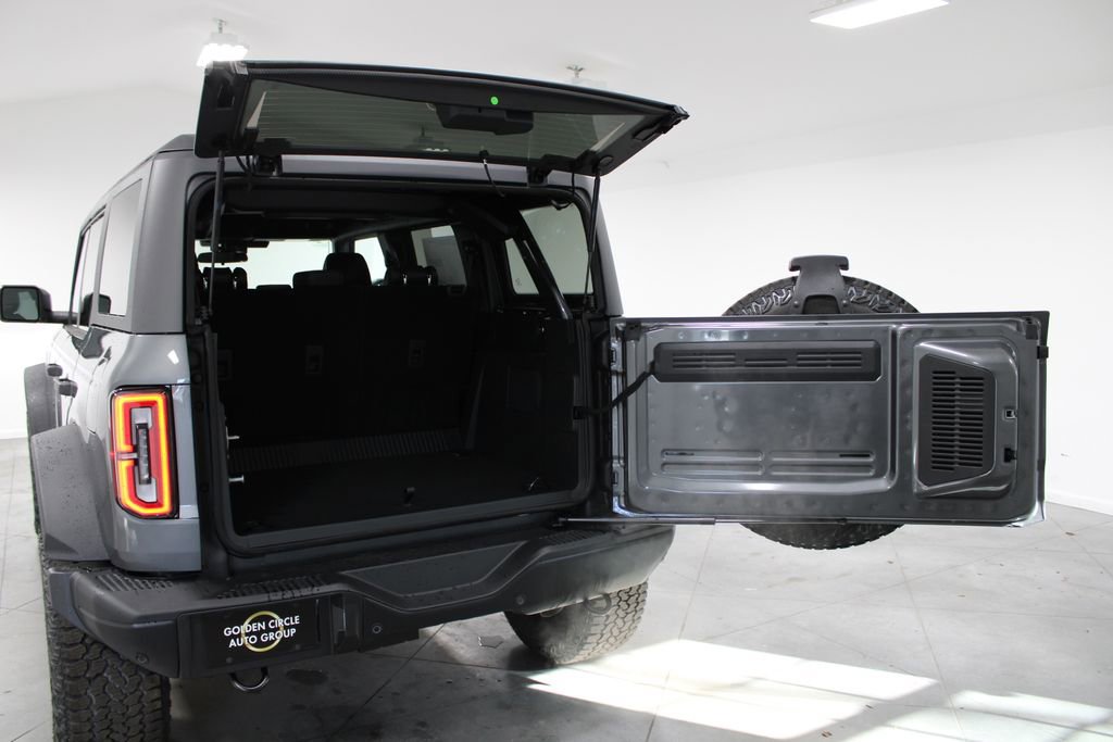 New 2025 Ford Bronco Badlands w/ Sasquatch Package image 16