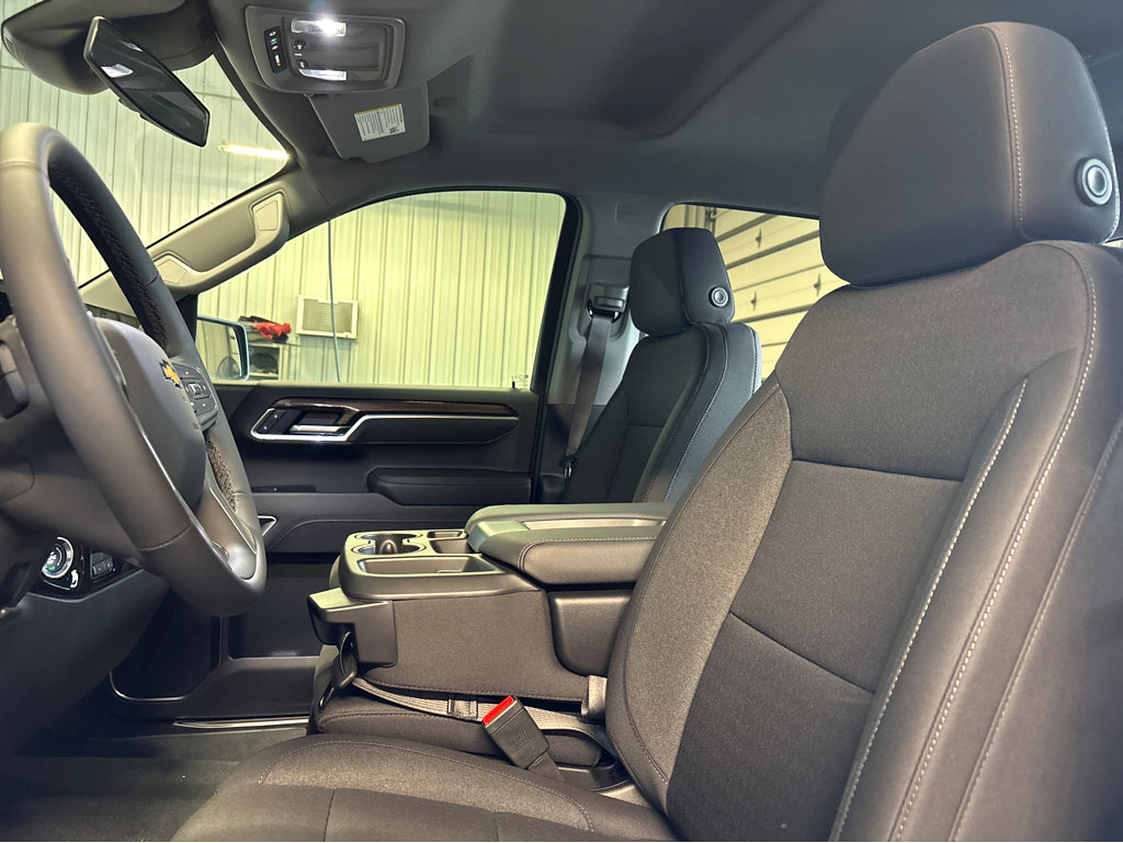New 2025 Chevrolet Silverado 1500 LT w/ Convenience Package II image 15