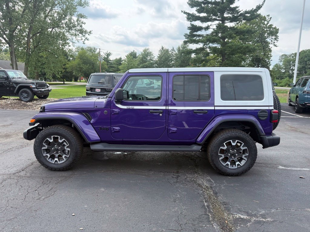 New 2026 Jeep Wrangler Unlimited Sahara w/ Whitecap Package AWD/4WD image 7
