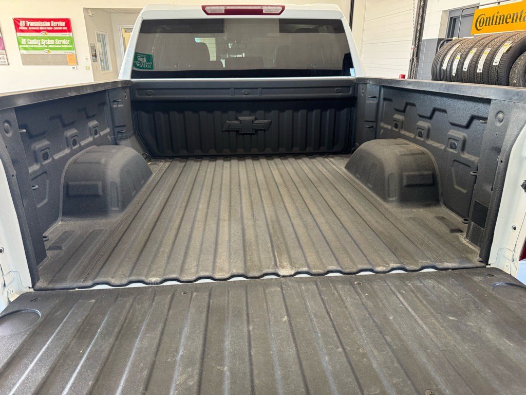 Used 2022 Chevrolet Silverado 1500 RST image 9