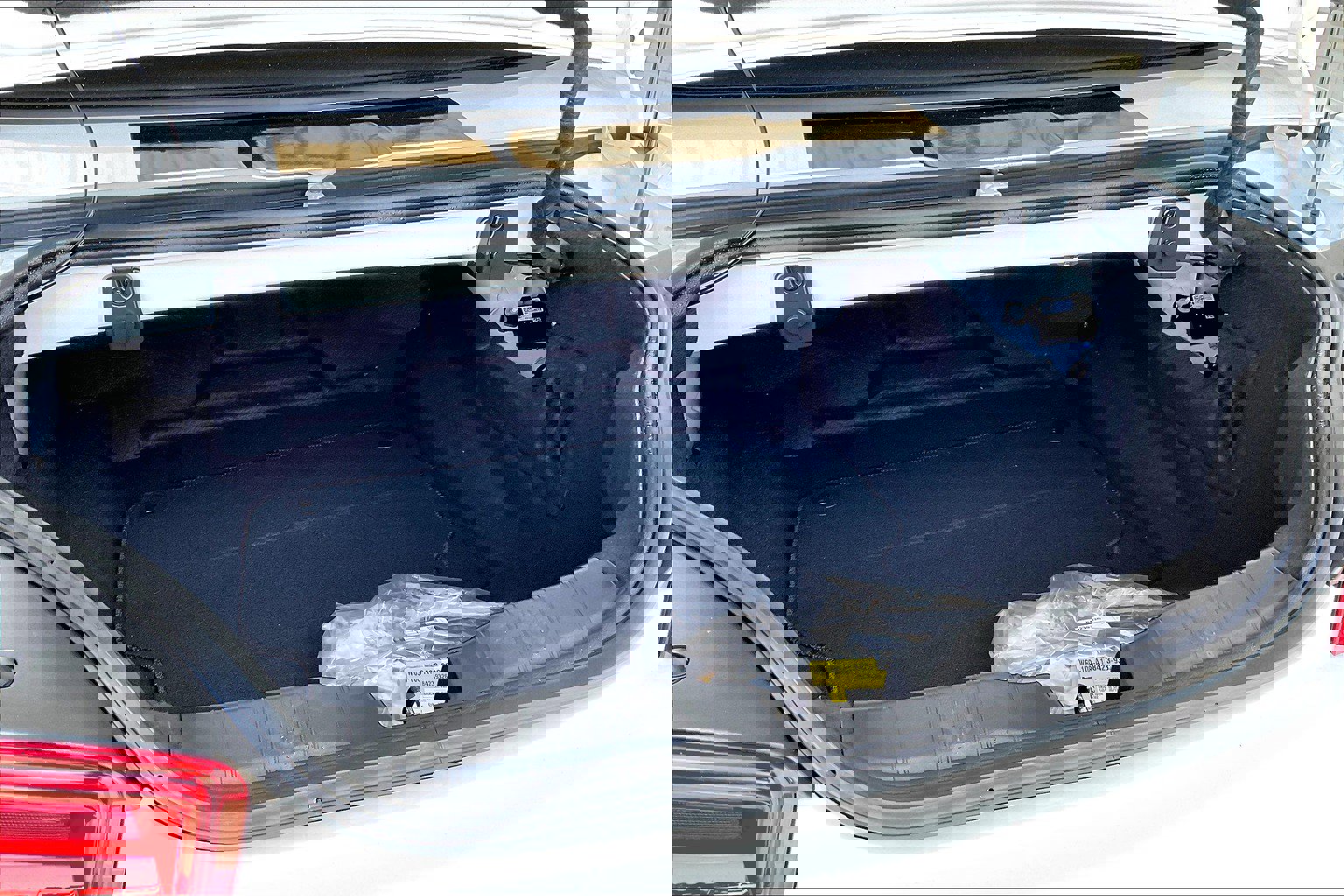 Used 2017 Chevrolet Camaro SS w/ LPO, Ground Effects Package image 27