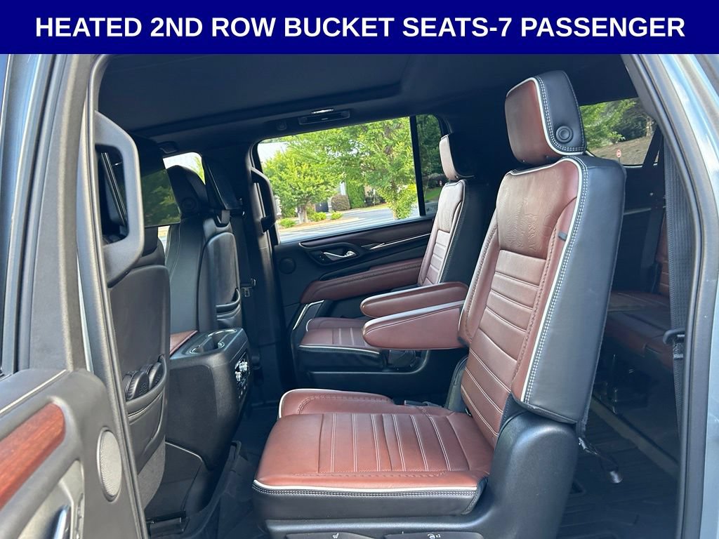 Used 2023 GMC Yukon XL Denali Ultimate AWD/4WD image 8