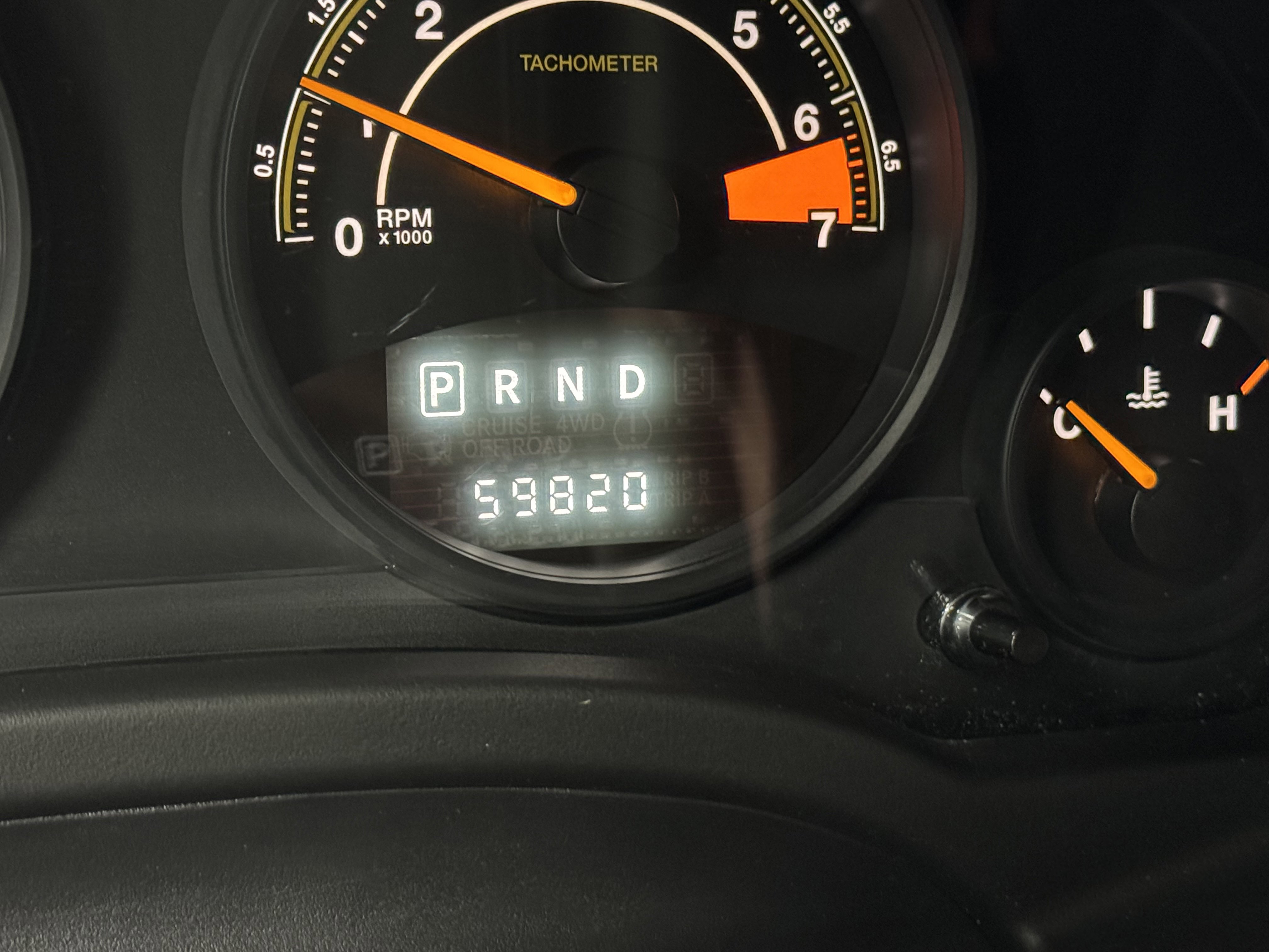 Used 2017 Jeep Compass Sport w/ Power Value Group image 18