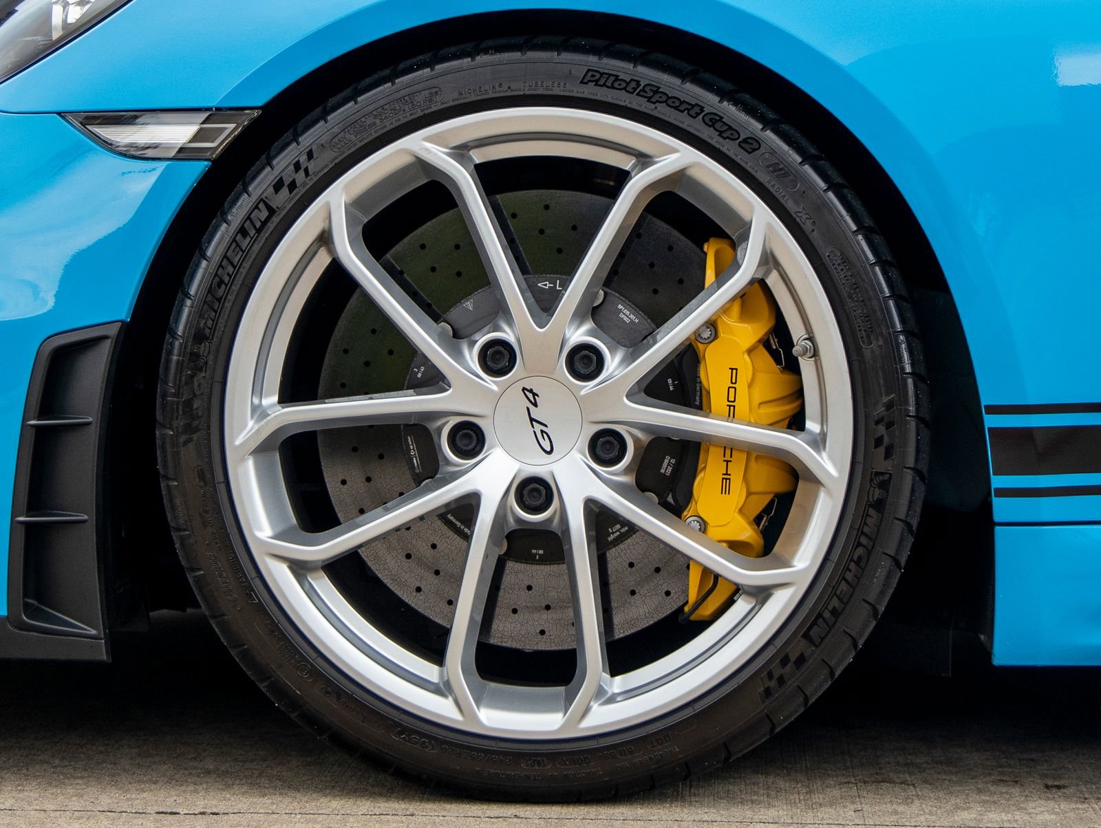 Certified 2021 Porsche 718 Cayman GT4 RWD image 14