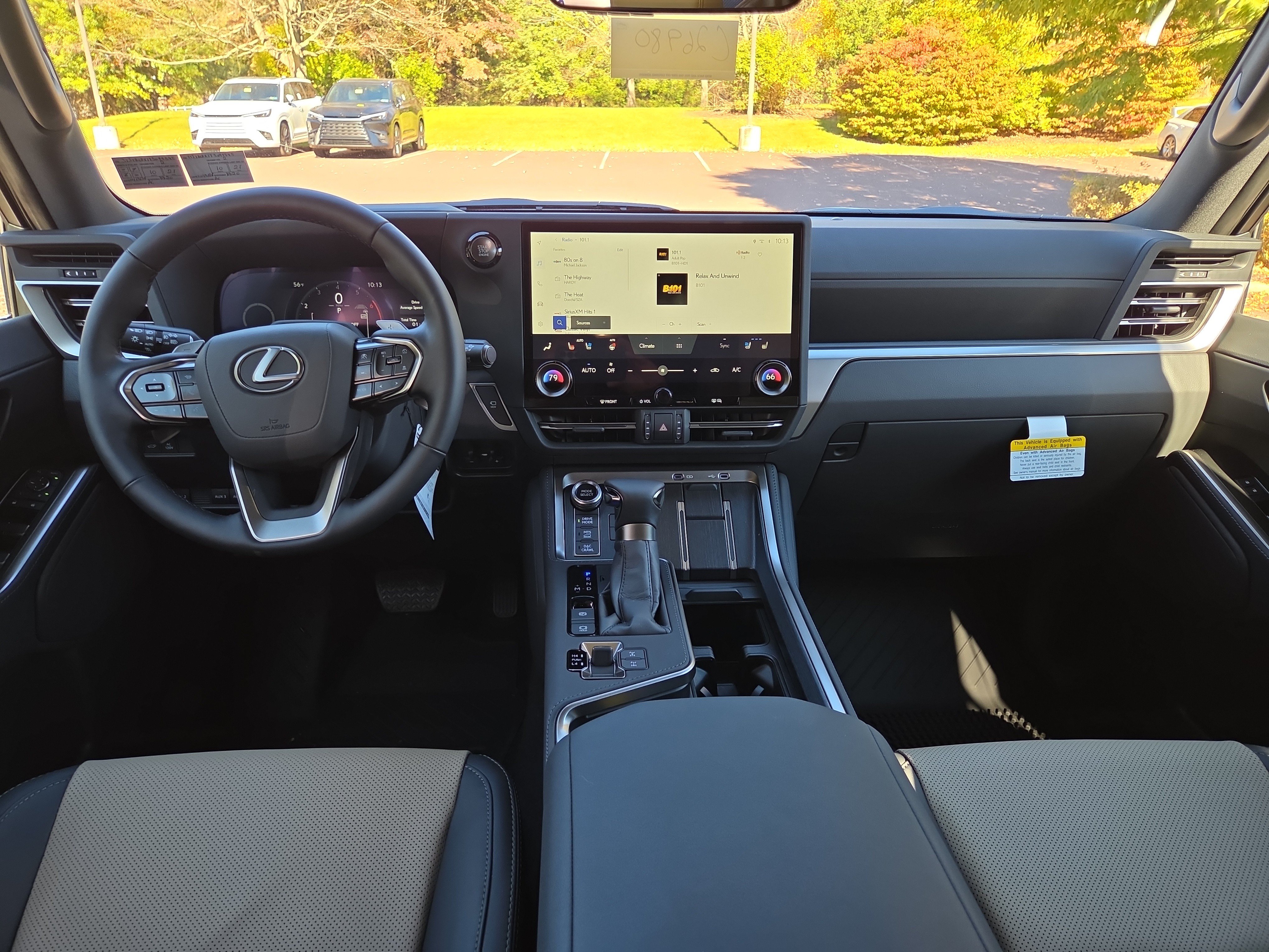 New 2026 Lexus GX 550 w/ Accessory Package (32) AWD/4WD image 11