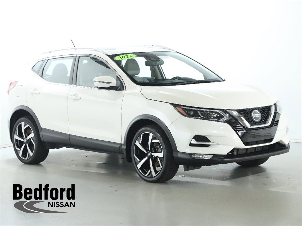 Certified 2022 Nissan Rogue Sport SL w/ Premium Package