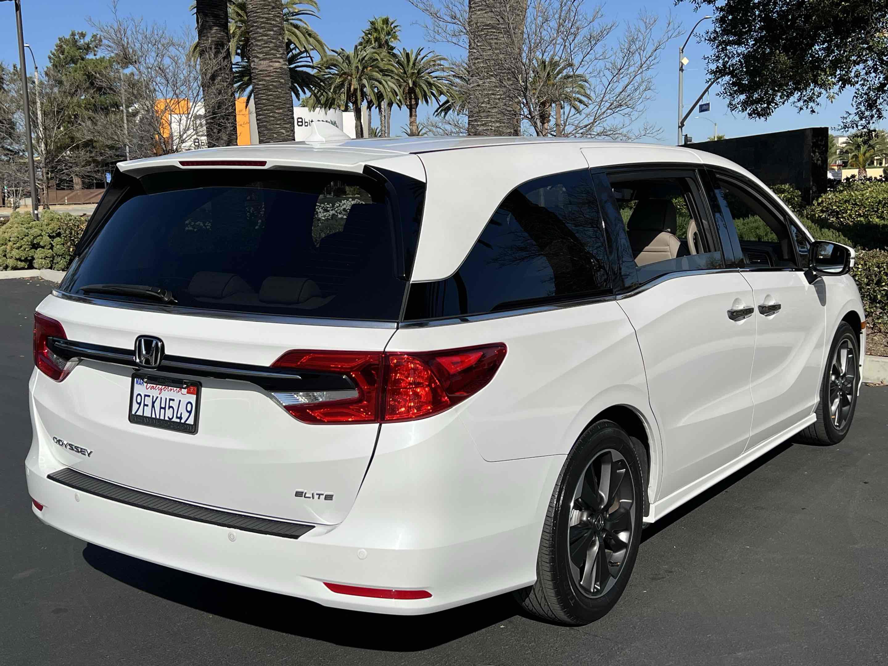 Used 2023 Honda Odyssey Elite image 15