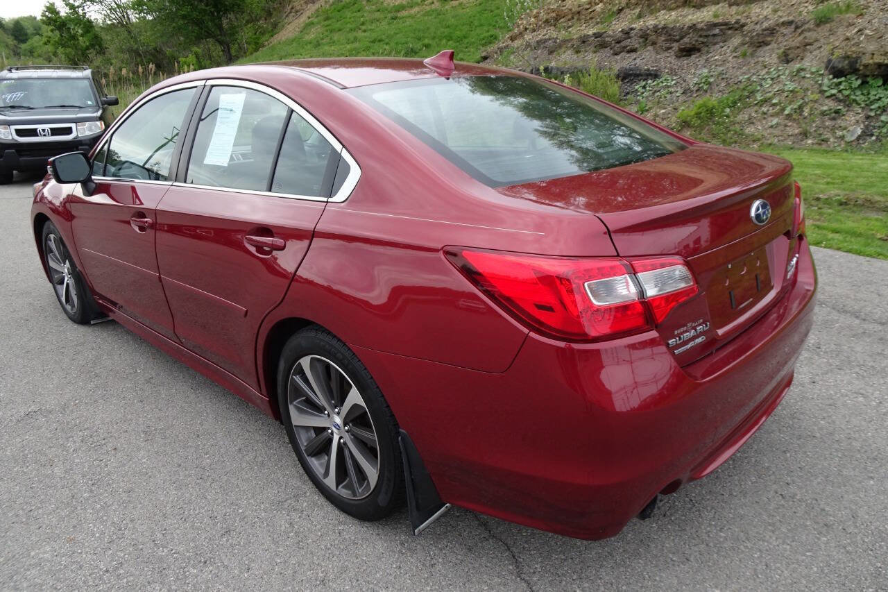 Used 2017 Subaru Legacy 2.5i Limited AWD/4WD image 8
