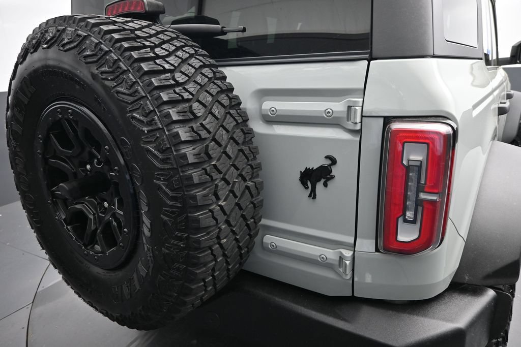 Used 2022 Ford Bronco Wildtrak AWD/4WD image 2