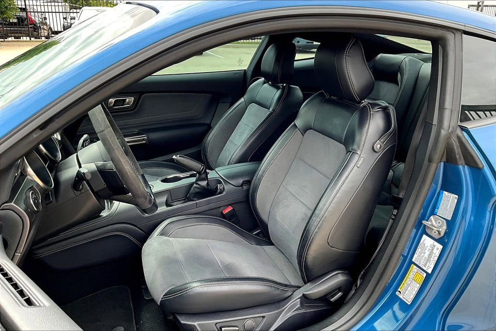 Used 2019 Ford Mustang Shelby GT350 w/ Technology Package image 28