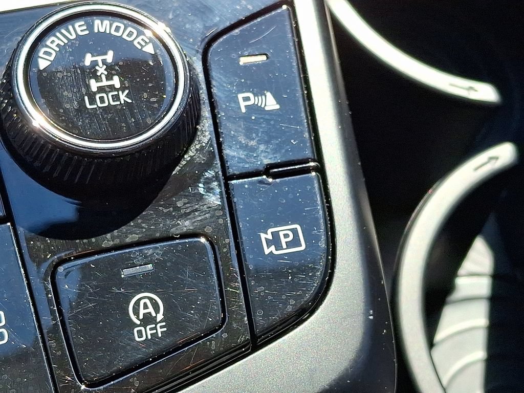 Used 2025 Kia Sportage LX AWD/4WD image 24
