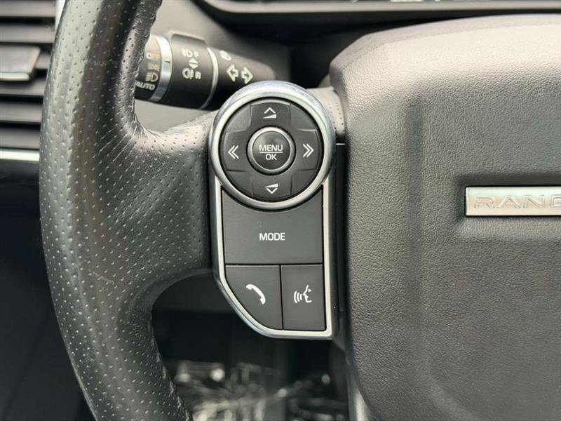 Used 2016 Land Rover Range Rover Sport HSE AWD/4WD image 38
