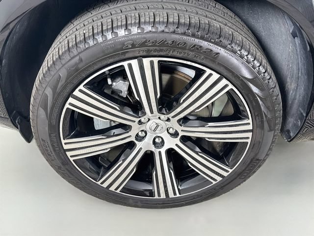 Used 2025 Volvo XC90 B6 Ultra w/ Protection Package Premier AWD/4WD image 32